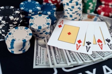 Spadegaming free-spin bonus round with multiplier symbols highlighted